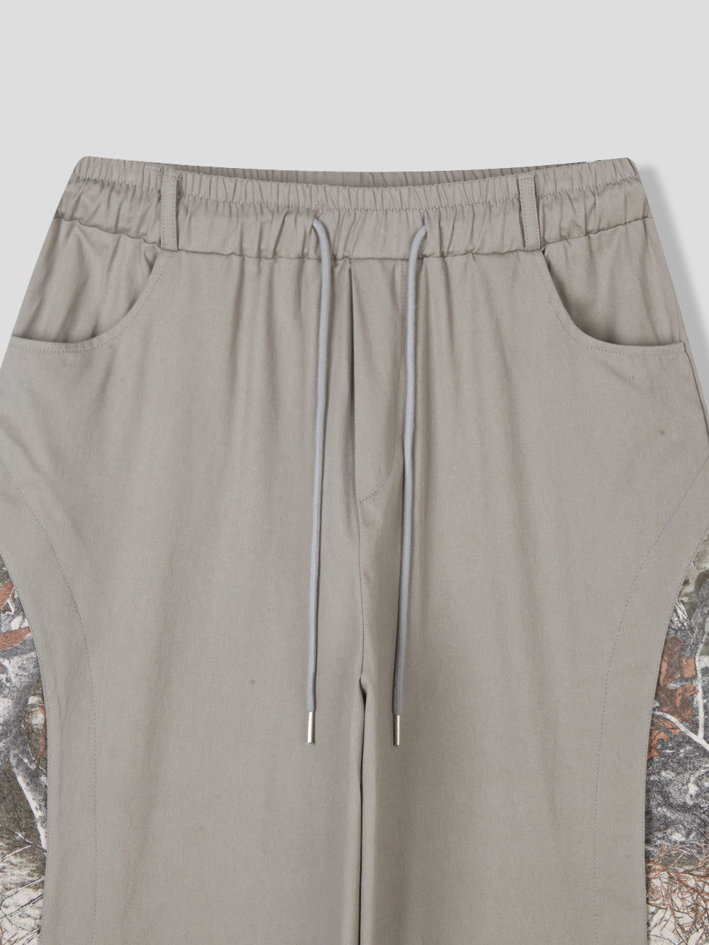 Ballon Relaxed Utility Pants with Camo Side Panels