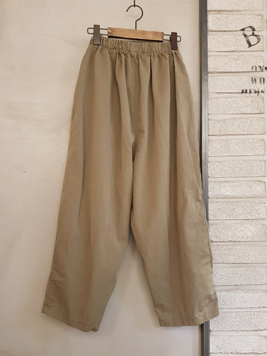 Milano 100% Cotton Baggy Cropped Pants *Gray only available.
