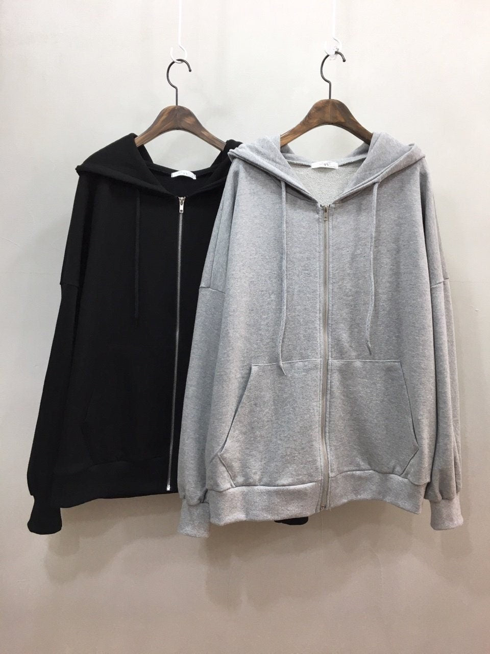 Sweat Cotton Full Zip up Loose Fit Hoodie for SS seasons