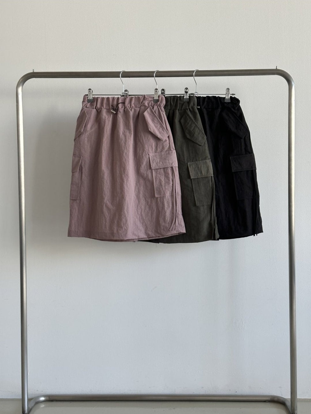 Urban Utility High-Waist Cargo Skirt – Modern Utility & Gorpcore Street Style | Drawstring Fit
