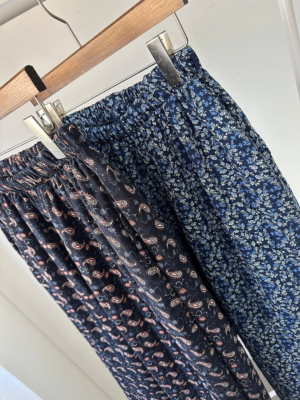 Quilted Padding Baggy fit Paisley Pattern Warm Banding Pants