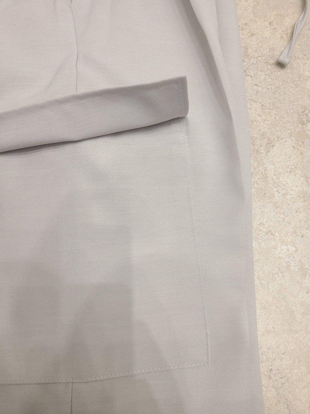 One Tuck Wide Cargo Pants for four seasons