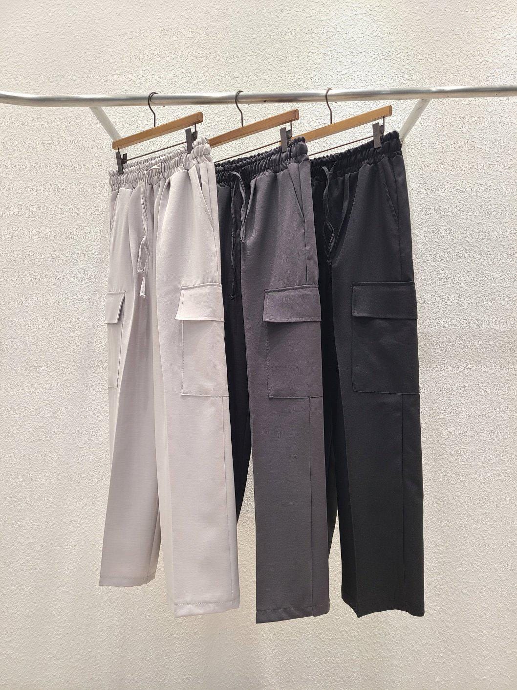 One Tuck Wide Cargo Pants for four seasons