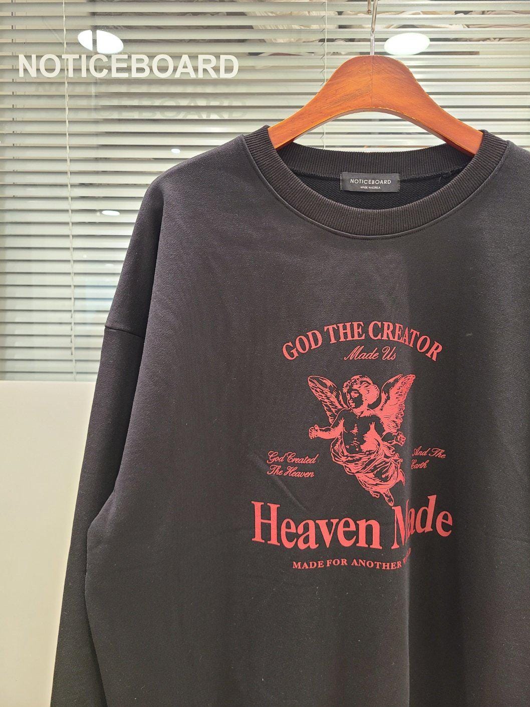 Heaven Made Angel Sweatshirt – Unisex Vintage Graphic Crewneck | Soft Cotton Fleece | Korean Streetwear | Oversized Relaxed Fit | Cute Angel