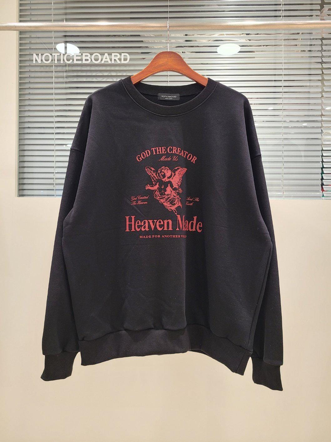 Heaven Made Angel Sweatshirt – Unisex Vintage Graphic Crewneck | Soft Cotton Fleece | Korean Streetwear | Oversized Relaxed Fit | Cute Angel